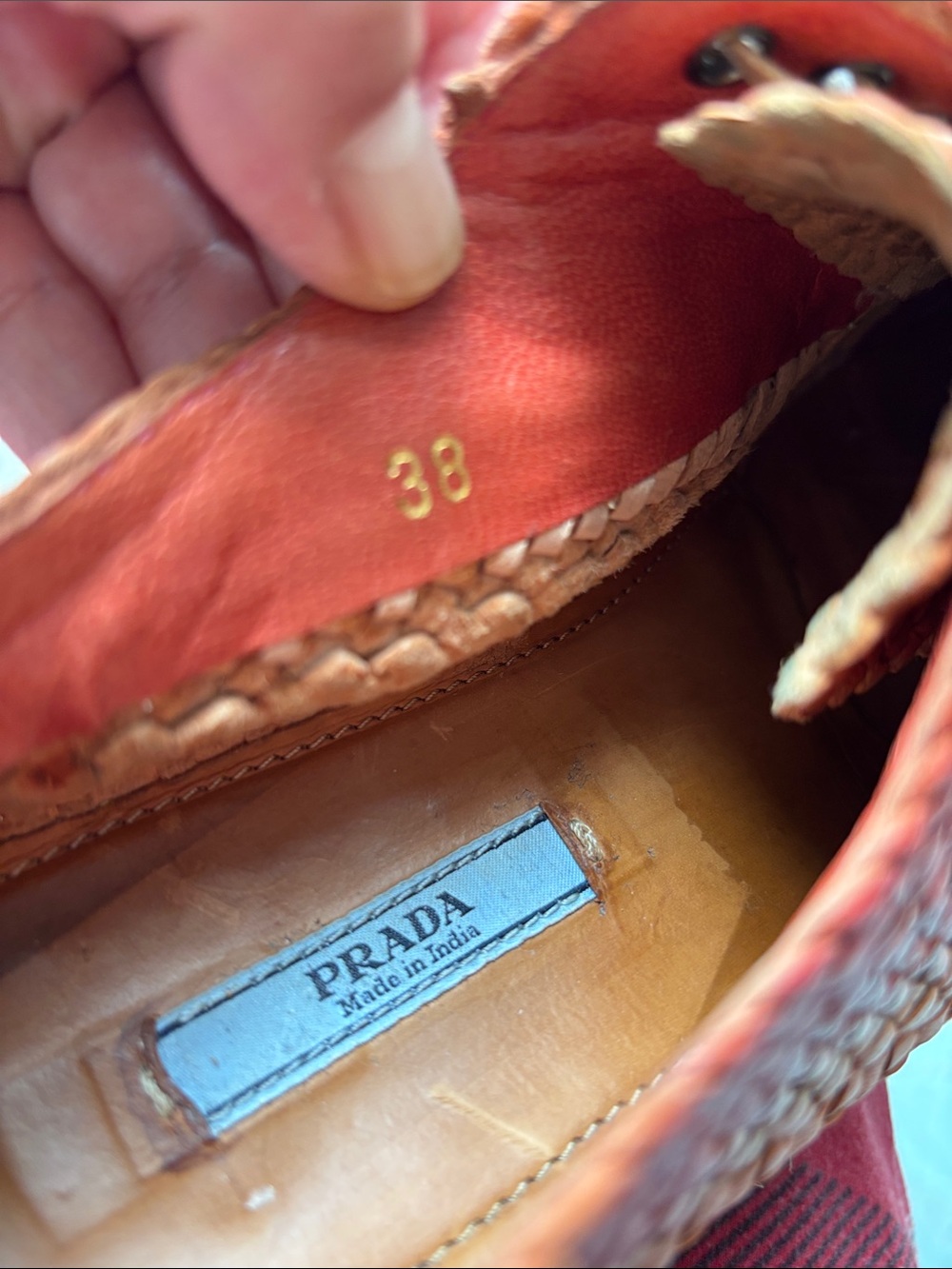 Prada Lace-up shoes multicolored in woven leather - Picture 7 of 7